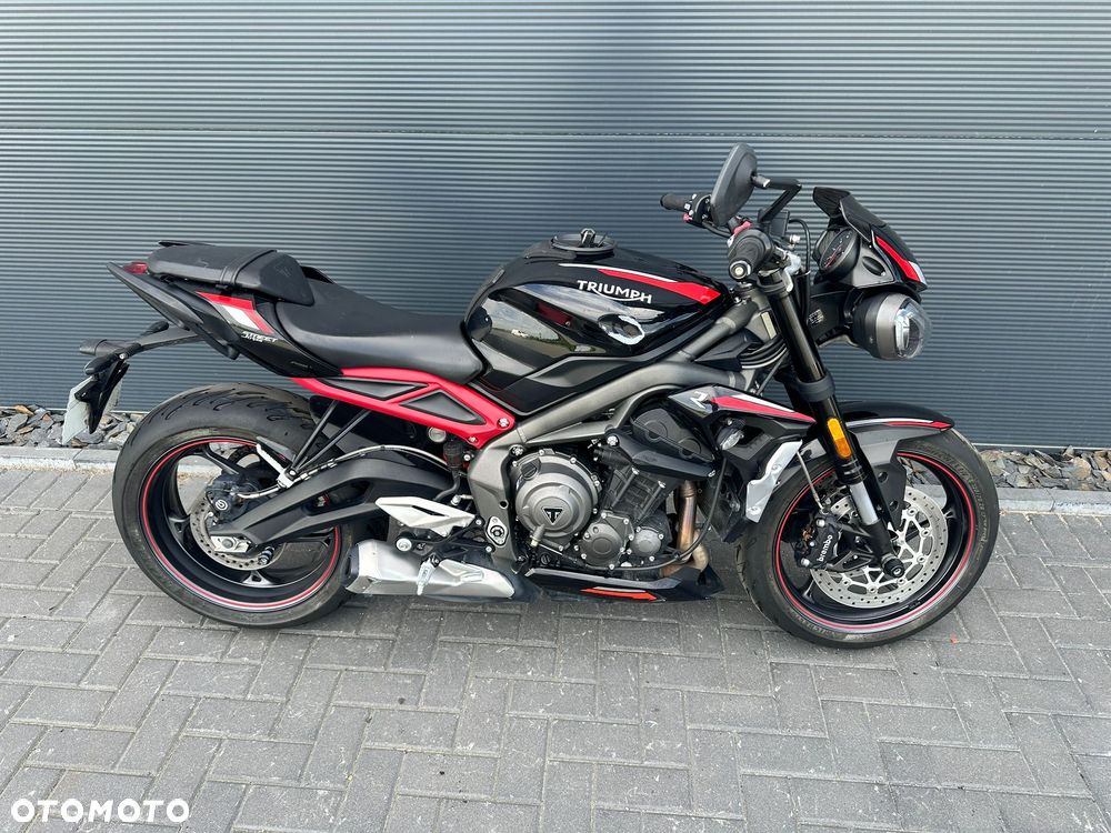 Triumph Street Triple - 2