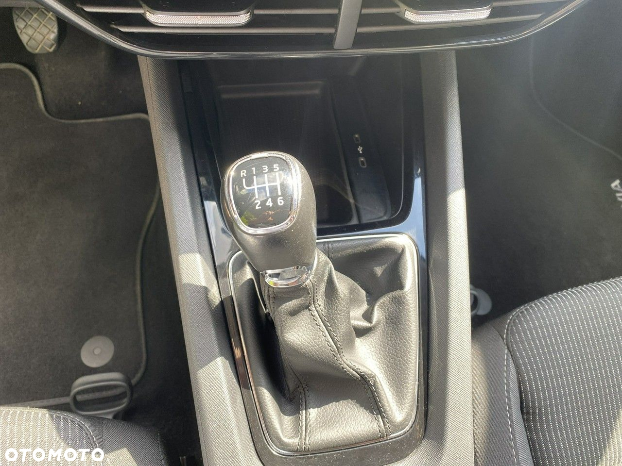 Skoda Octavia 1.5 TSI ACT Ambition - 17
