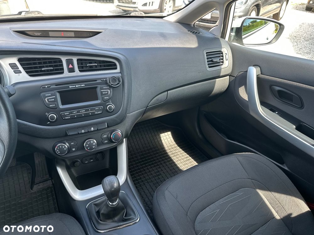 Kia Ceed - 20
