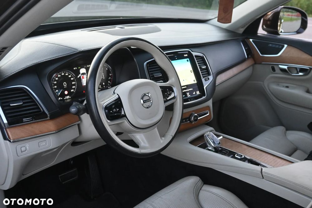 Volvo XC 90 B5 D AWD Inscription 7os - 18