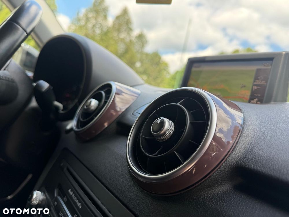 Audi A1 Sportback 2.0 TDI Ambition - 22