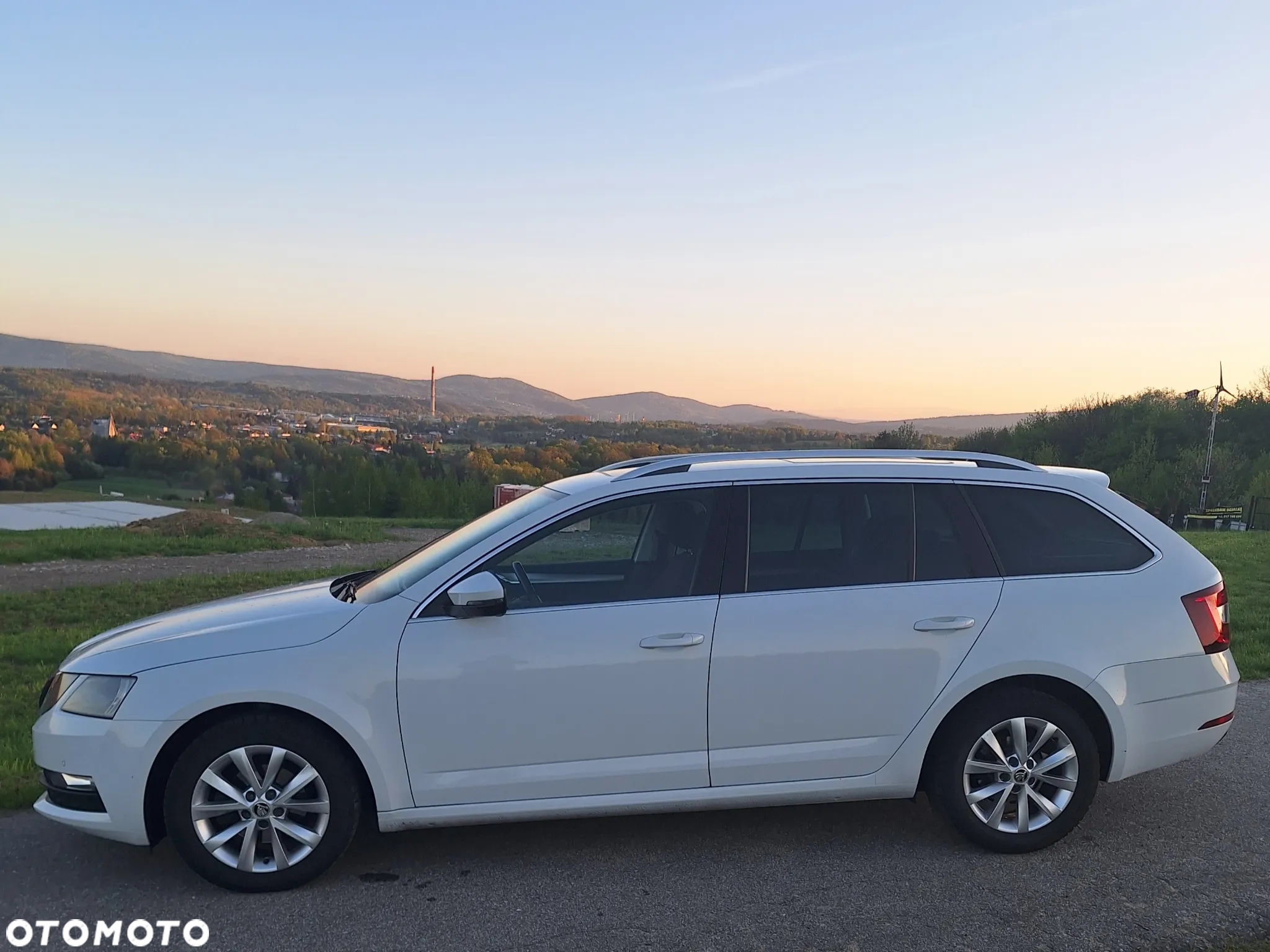 Skoda Octavia 1.6 TDI Ambition DSG - 6