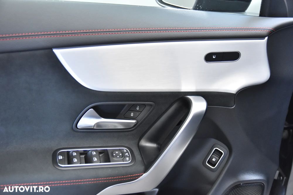 Mercedes-Benz CLA 250 - 15