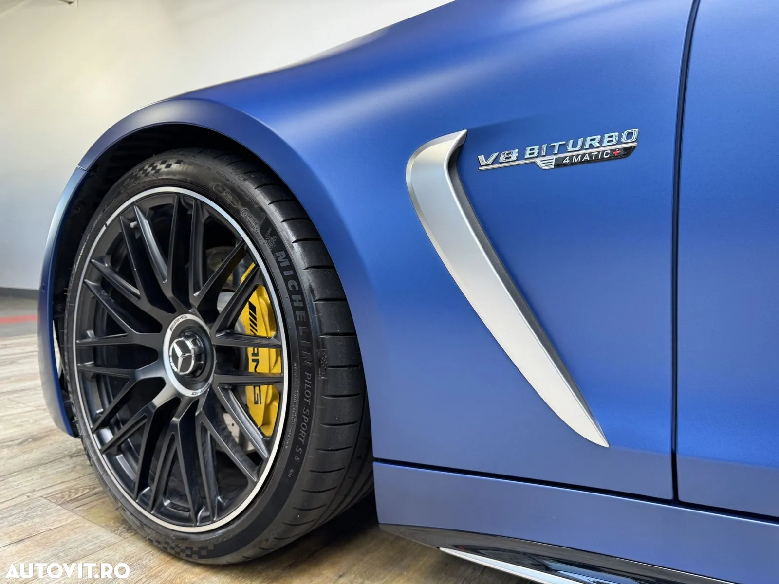 Mercedes-Benz AMG GT 63 4MATIC+ Coupe - 5