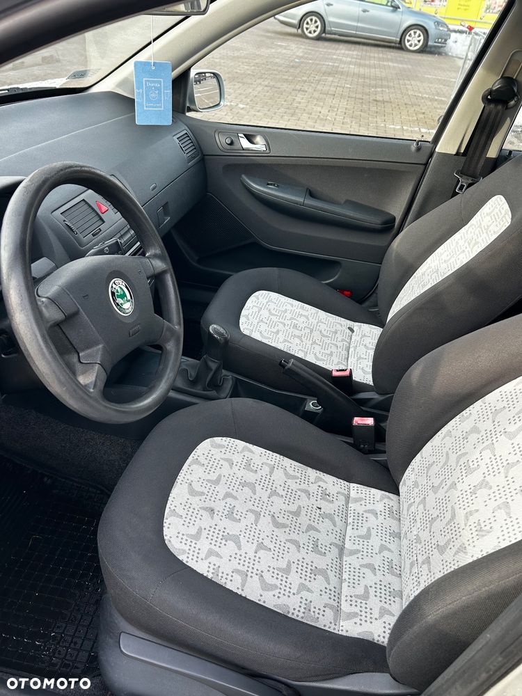 Skoda Fabia 1.4 16V Choice - 17