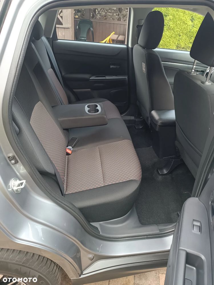 Mitsubishi ASX 1.6 2WD Diamant Edition - 8