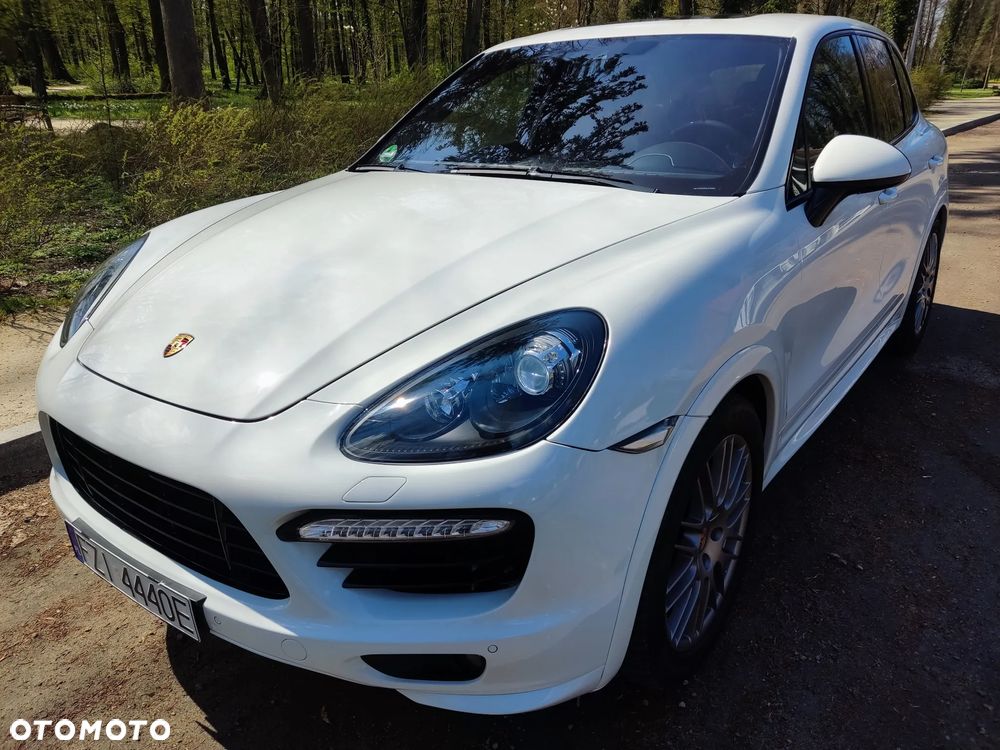 Porsche Cayenne - 3
