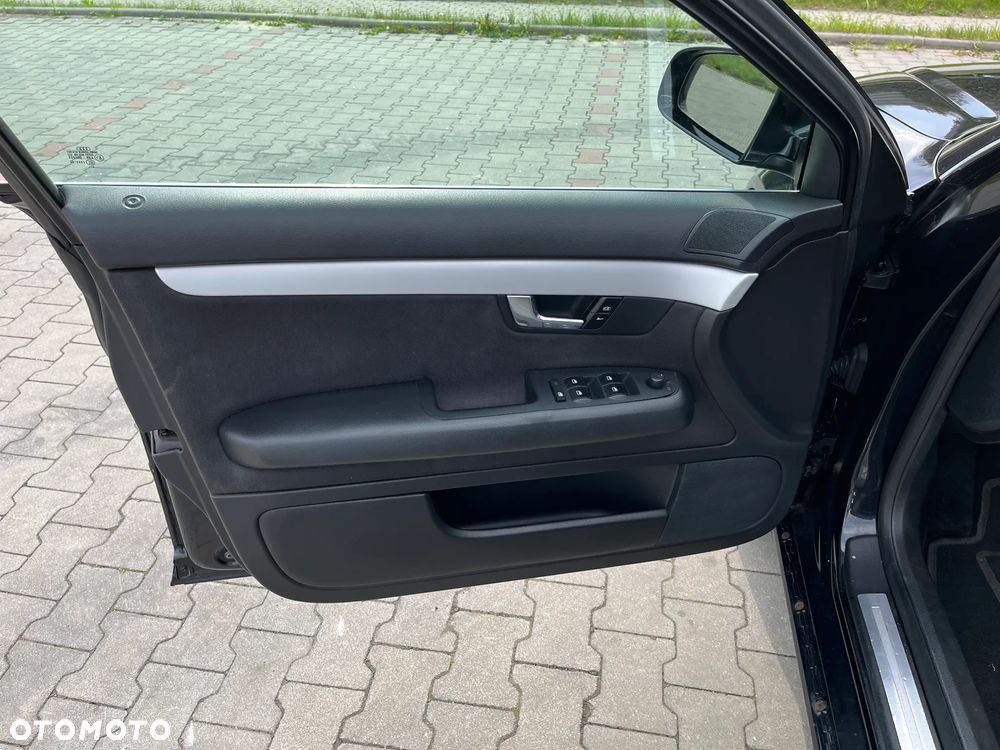 Audi A4 Limousine 1.8T Quattro - 13