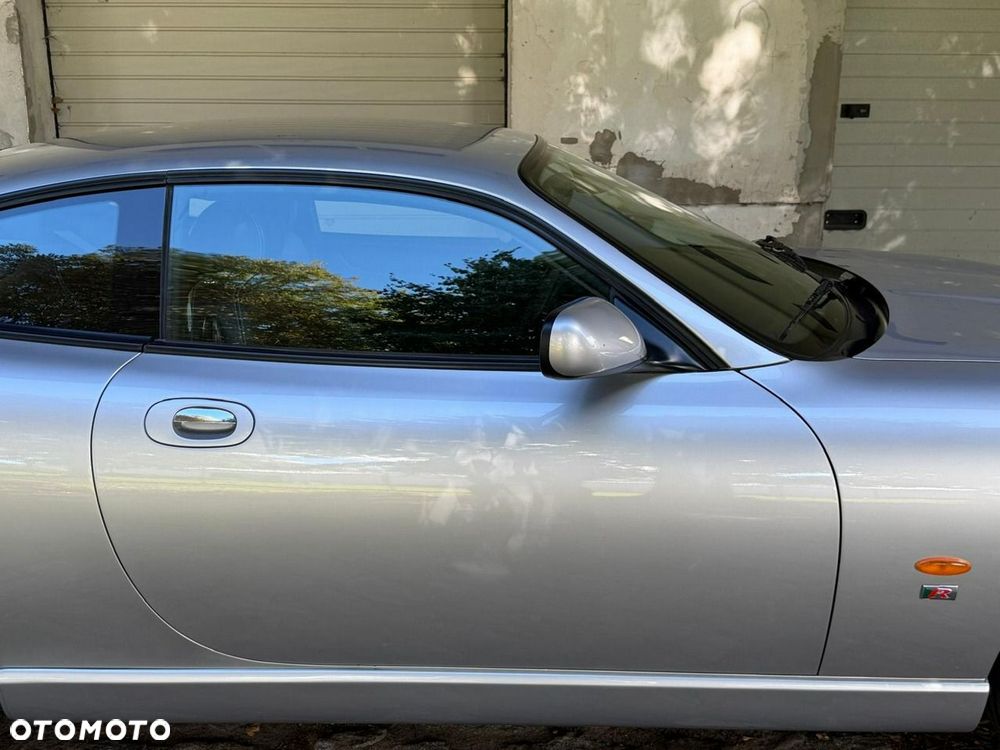 Jaguar XK8 - 30