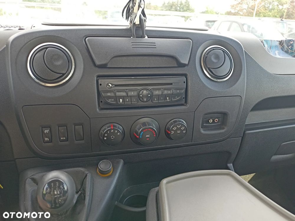 Renault Master - 12