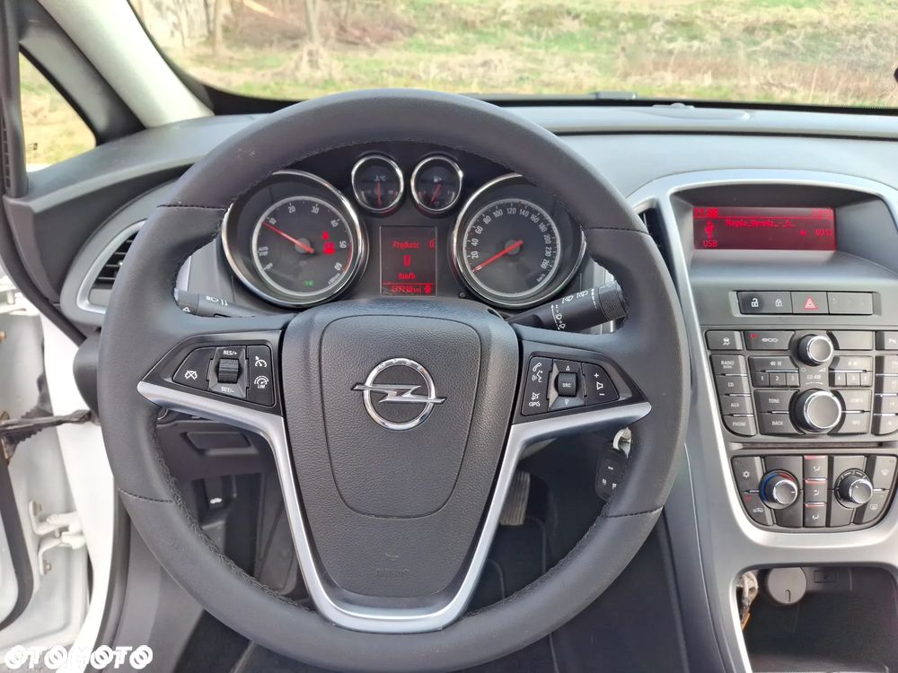 Opel Astra 1.7 CDTI DPF - 16