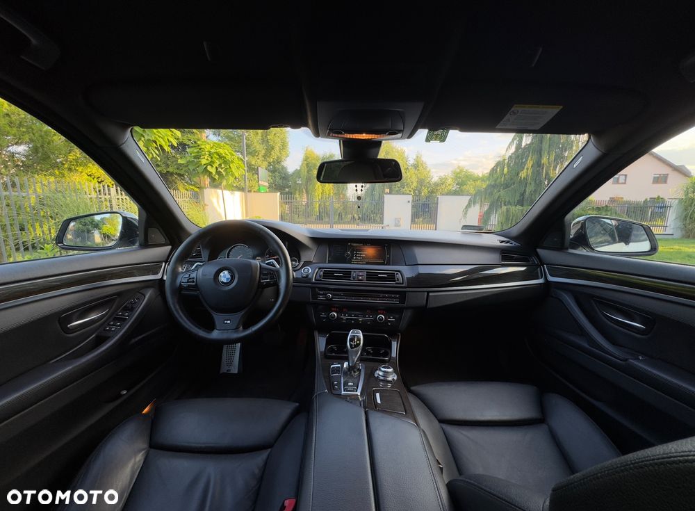 BMW Seria 5 535d xDrive - 15