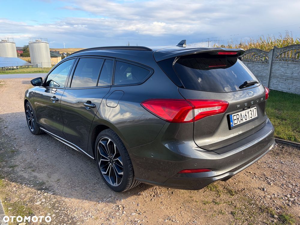 Ford Focus 2018 photo 3