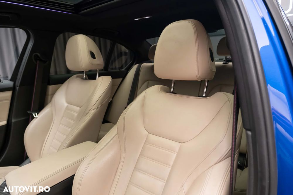 BMW M3 M340i xDrive - 23