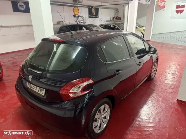 Peugeot 208 1.2 PureTech Access - 8