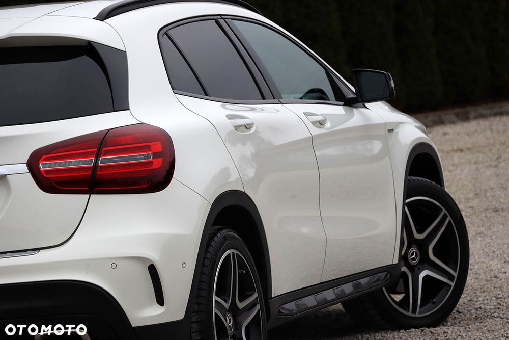 Mercedes-Benz GLA 250 7G-DCT Edition 1 - 18