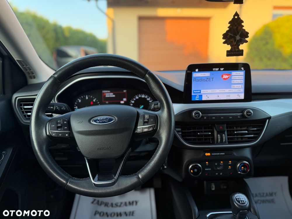 Ford Focus 1.5 EcoBlue Start-Stopp-System COOL&CONNECT DESIGN - 38