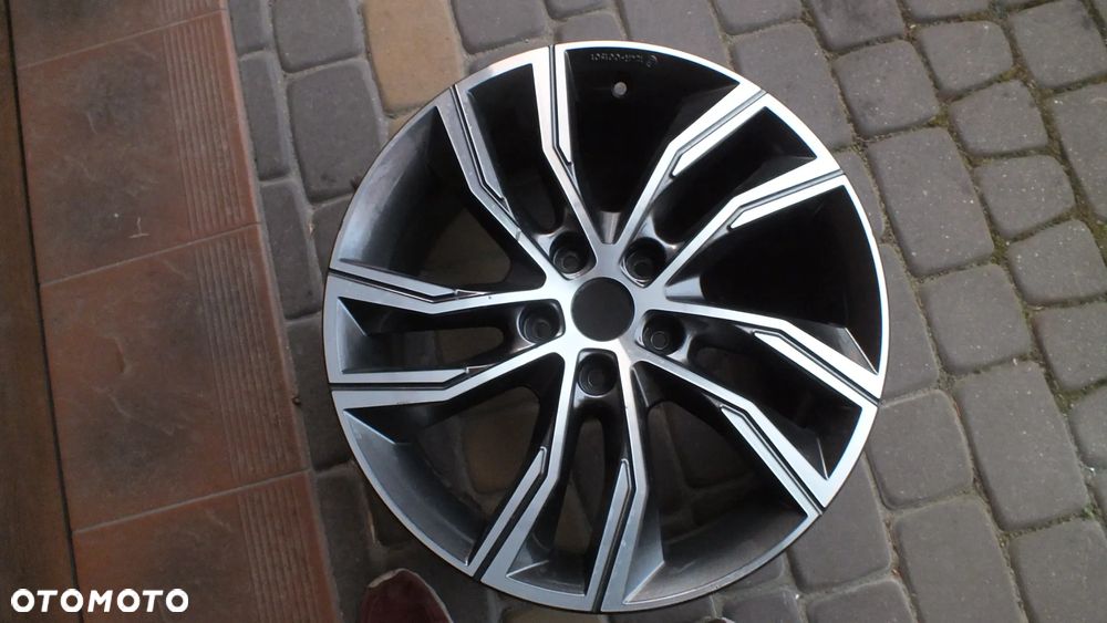Felga aluminiowa 7,5x18 Kia Proceed III  J7400ADE08 - 4