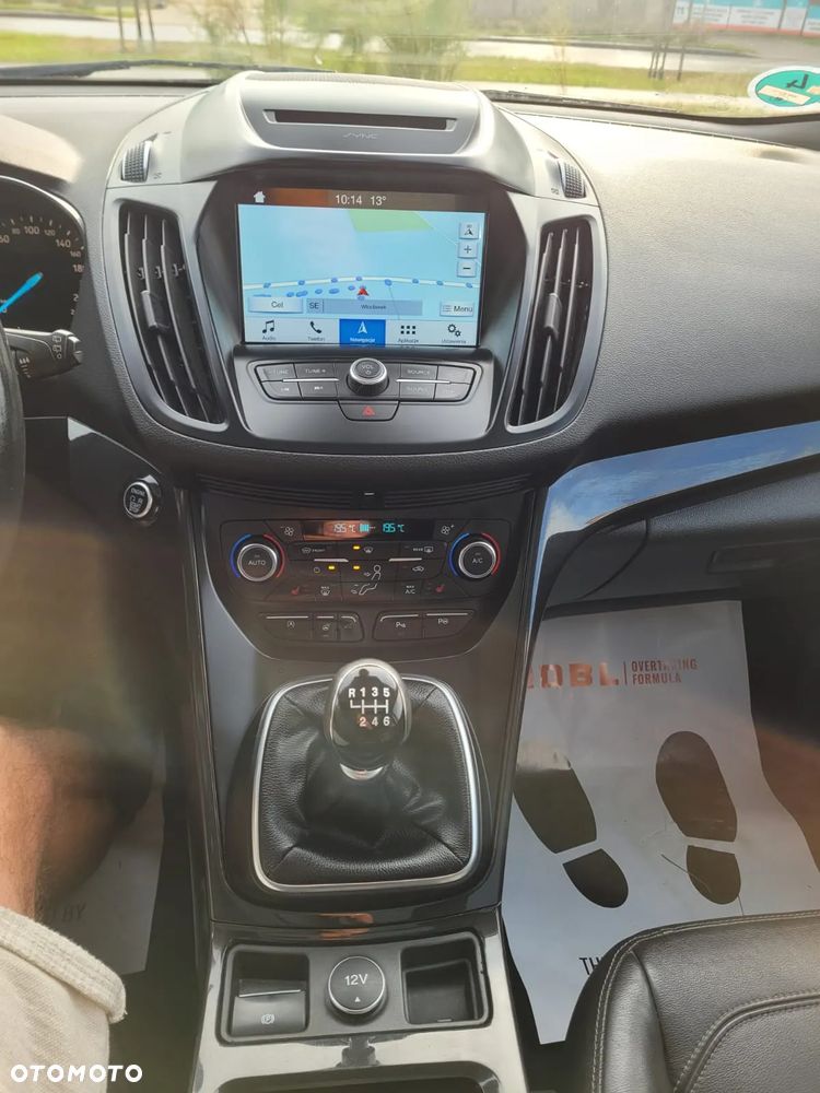 Ford Kuga 2.0 TDCi 4x4 Titanium - 16