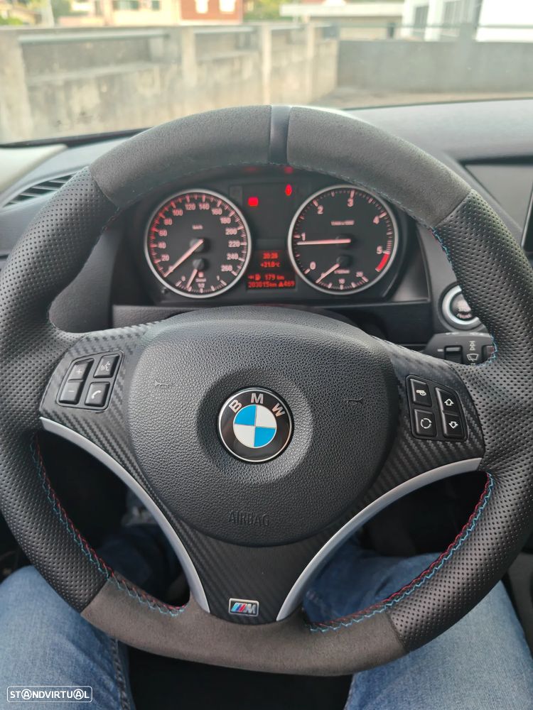 BMW X1 18 d sDrive Pack M - 11