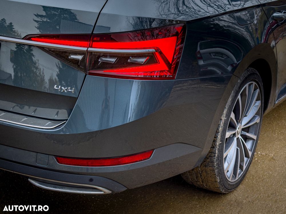 Skoda Superb 2.0 TDI 4X4 DSG Laurin & Klement - 29