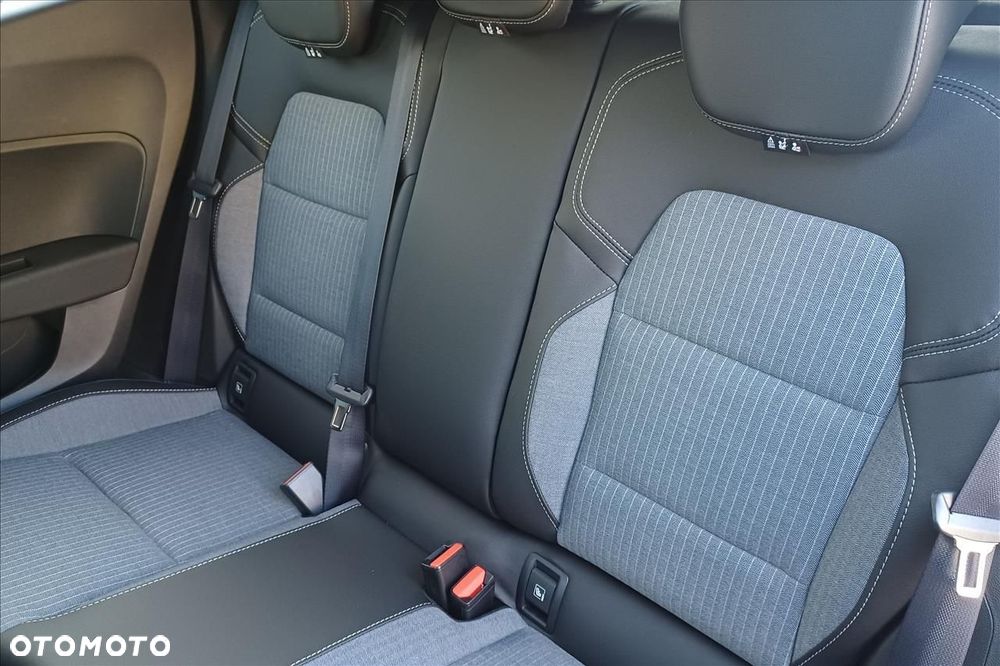 Renault Clio 1.0 TCe Techno - 15