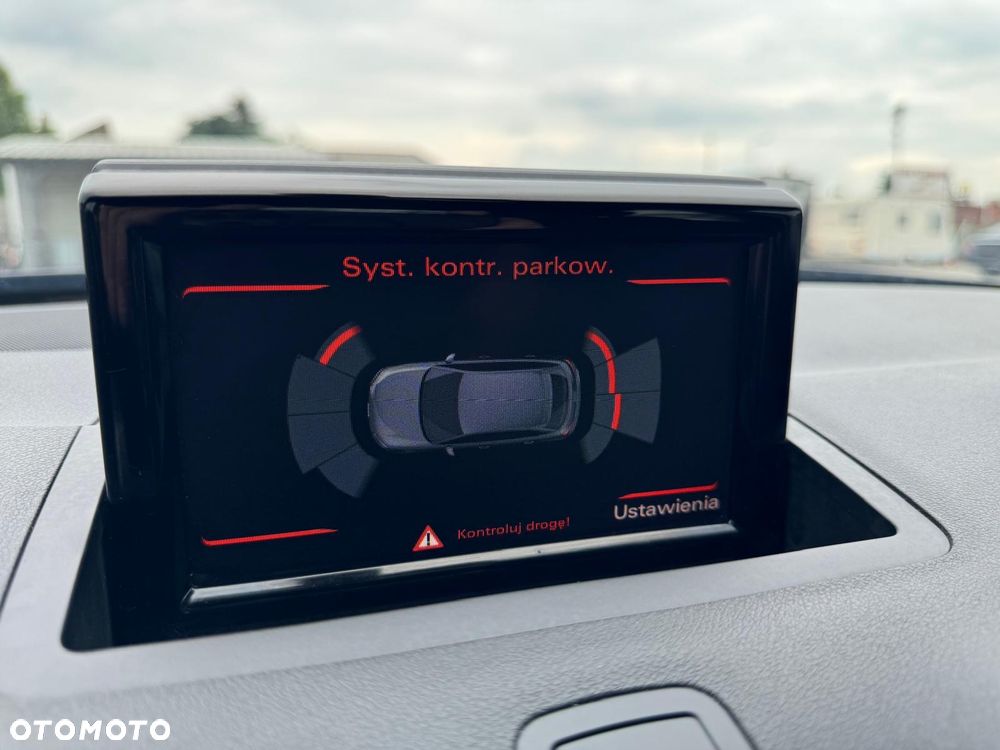 Audi A1 Sportback 1.6 TDI Design S tronic - 32