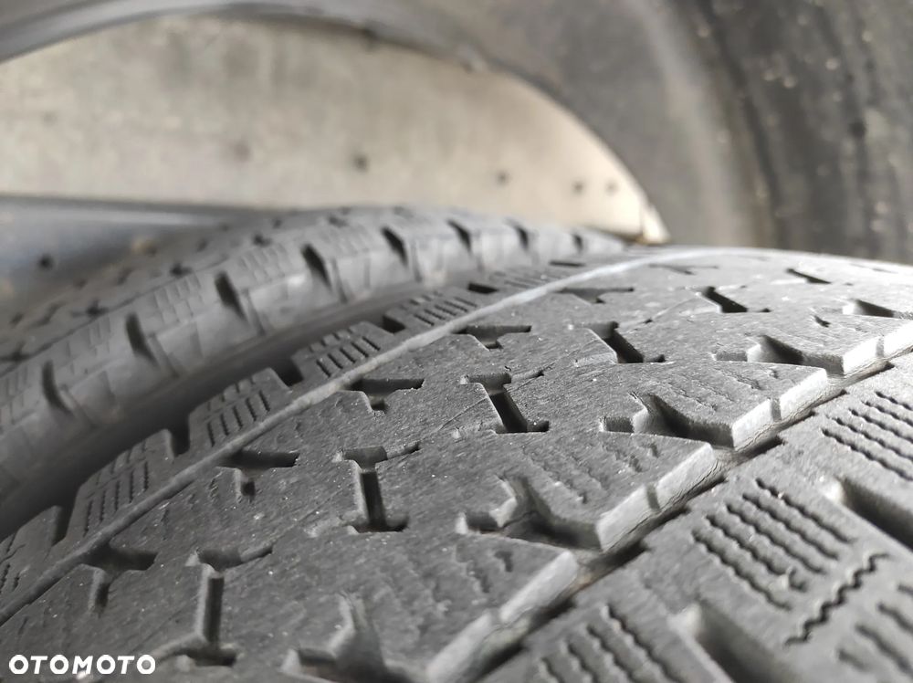 Iveco 35C16 - 21