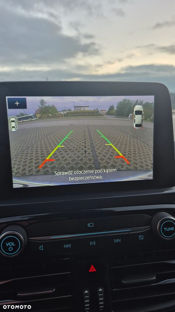 Ford Kuga 2.5P PHEV FWD ST-Line - 25