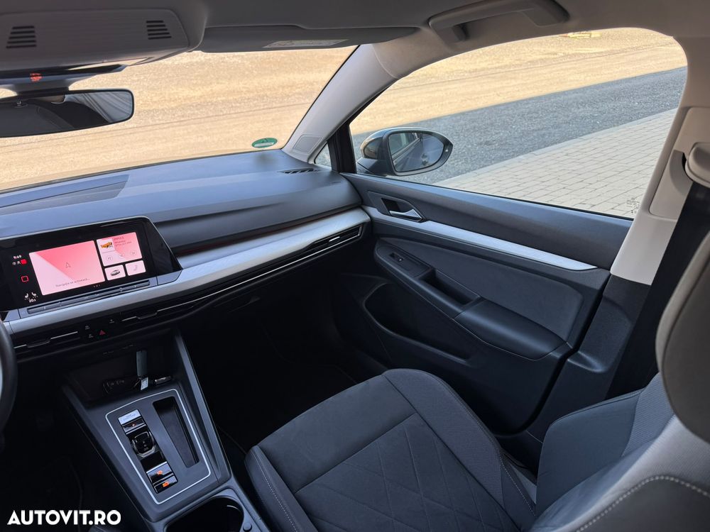 Volkswagen Golf - 13