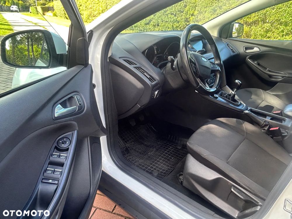 Ford Focus 1.5 TDCi Trend ECOnetic ASS - 6