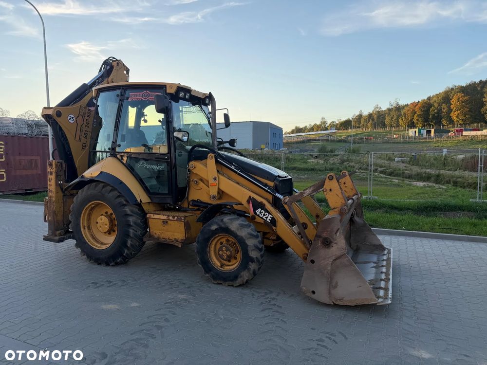 Caterpillar 432E Premier - 3