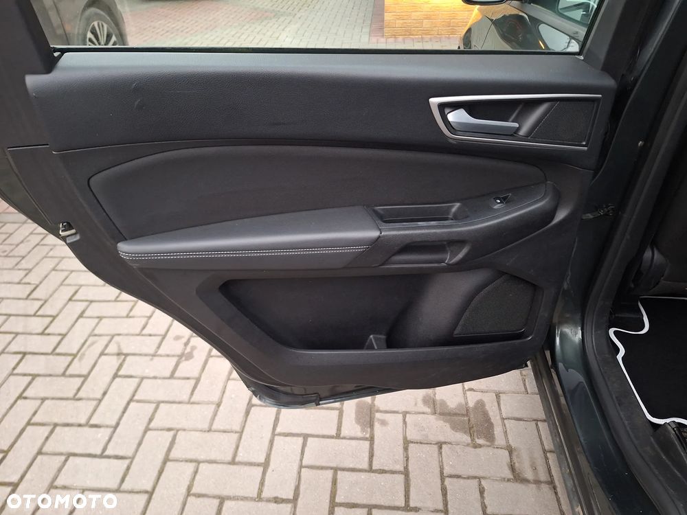 Ford S-Max 2.0 TDCi Titanium - 22