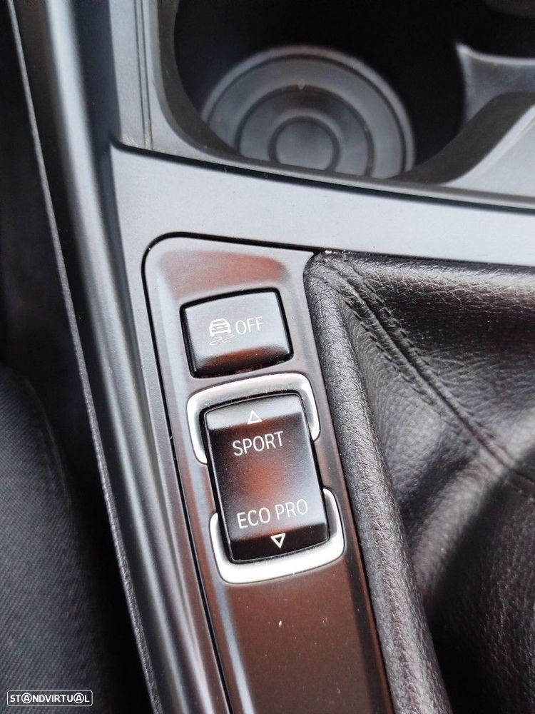 BMW 116 d EfficientDynamics - 11