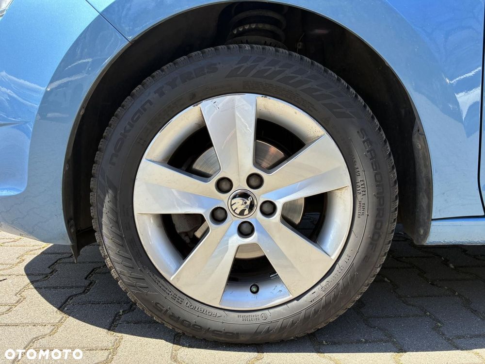 Skoda RAPID 1.0 TSI Ambition - 11
