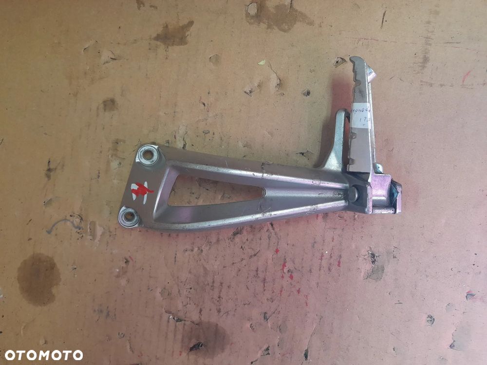 YAMAHA FZ1 06-12 SET PODNÓŻEK LEWY TYŁ - 7