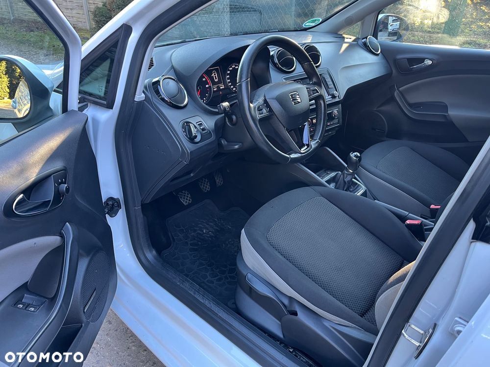 Seat Ibiza 1.2 TSI CONNECT - 17