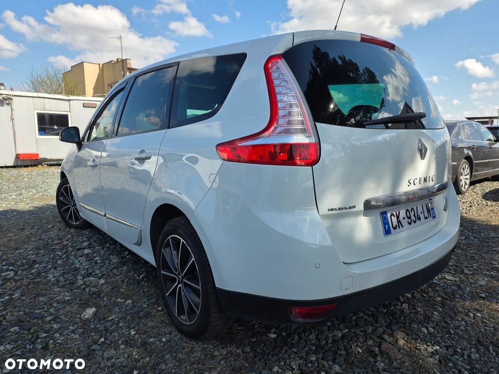 Renault Grand Scenic dCi 110 EDC Bose Edition - 19