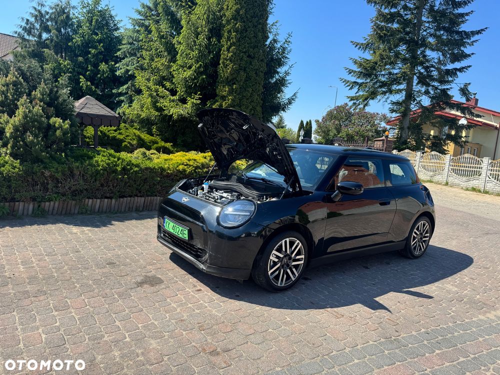 MINI Cooper SE Resolute Edition - 5
