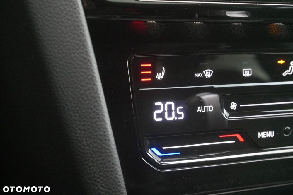 Volkswagen Arteon 2.0 TSI R-Line DSG - 24