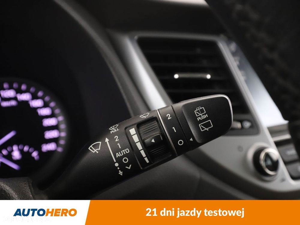 Hyundai Tucson 2.0 CRDI Premium 4WD - 28