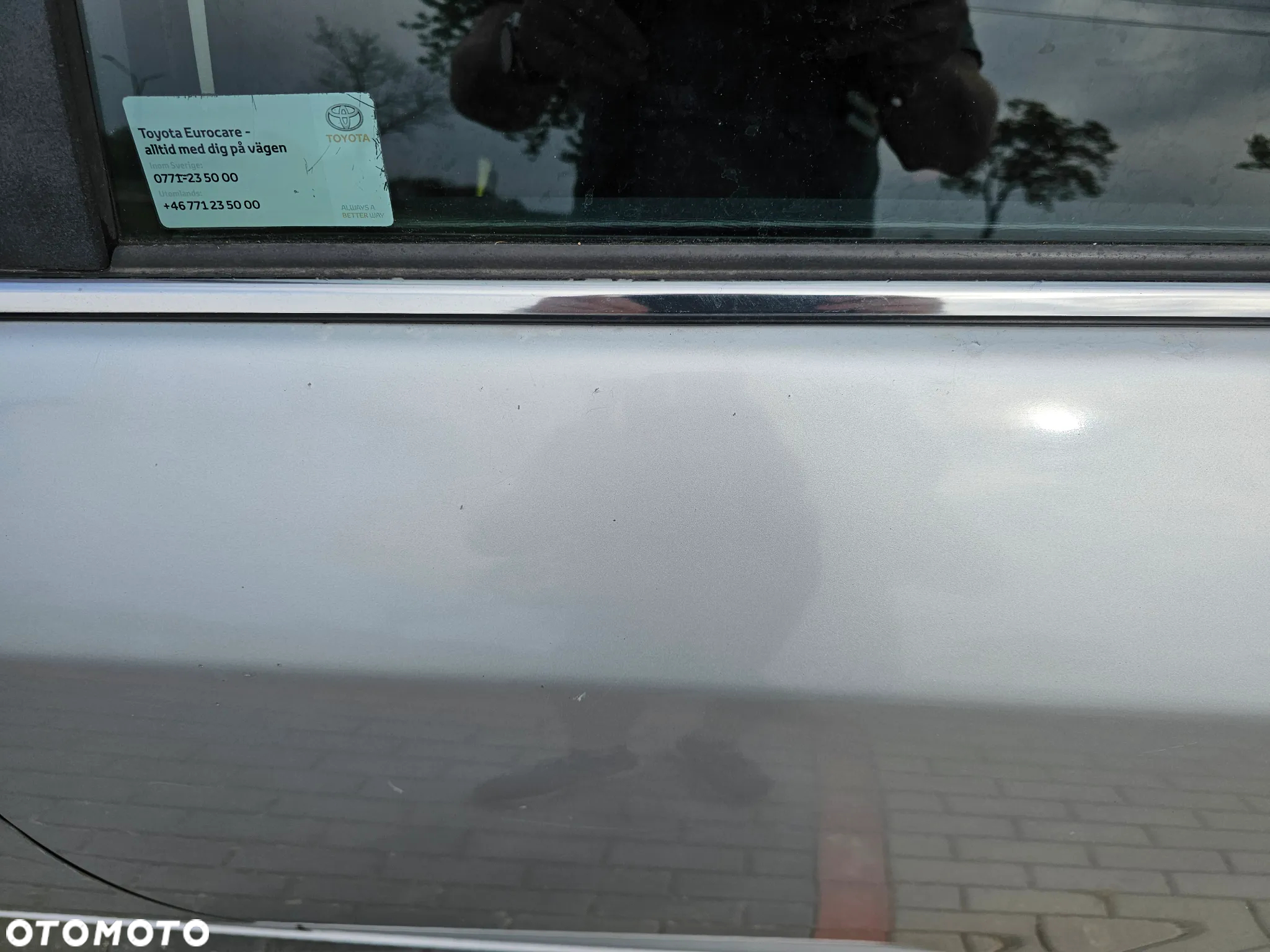 Toyota Avensis Combi 2.0 Executive - 23