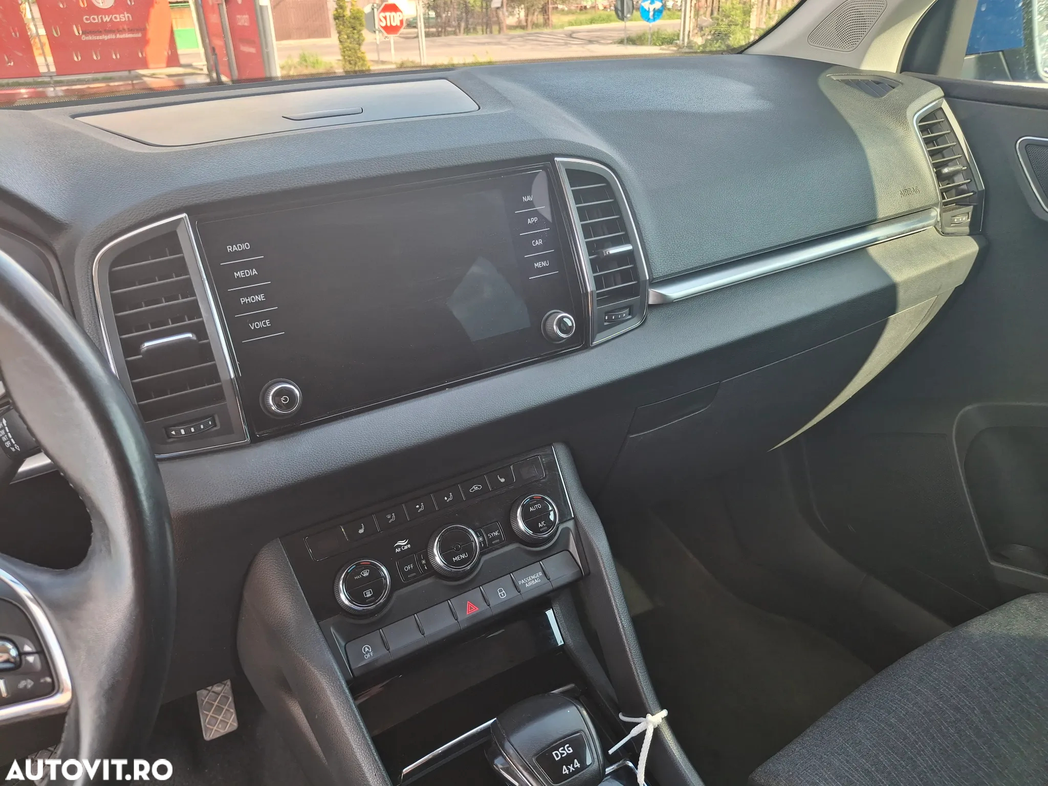 Skoda Karoq 2.0 TDI 4X4 DSG Ambition - 4