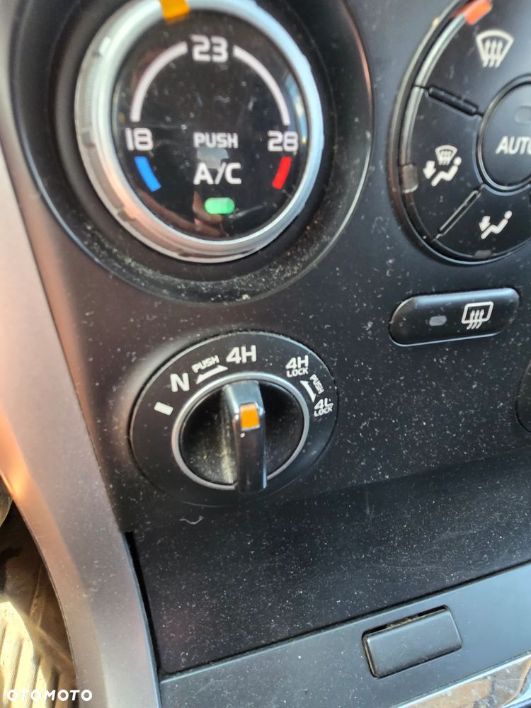 Suzuki Grand Vitara 1.9 DDiS Comfort - 20