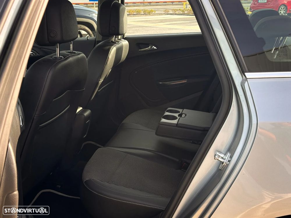 Opel Astra Sports Tourer 1.4 Cosmo - 9