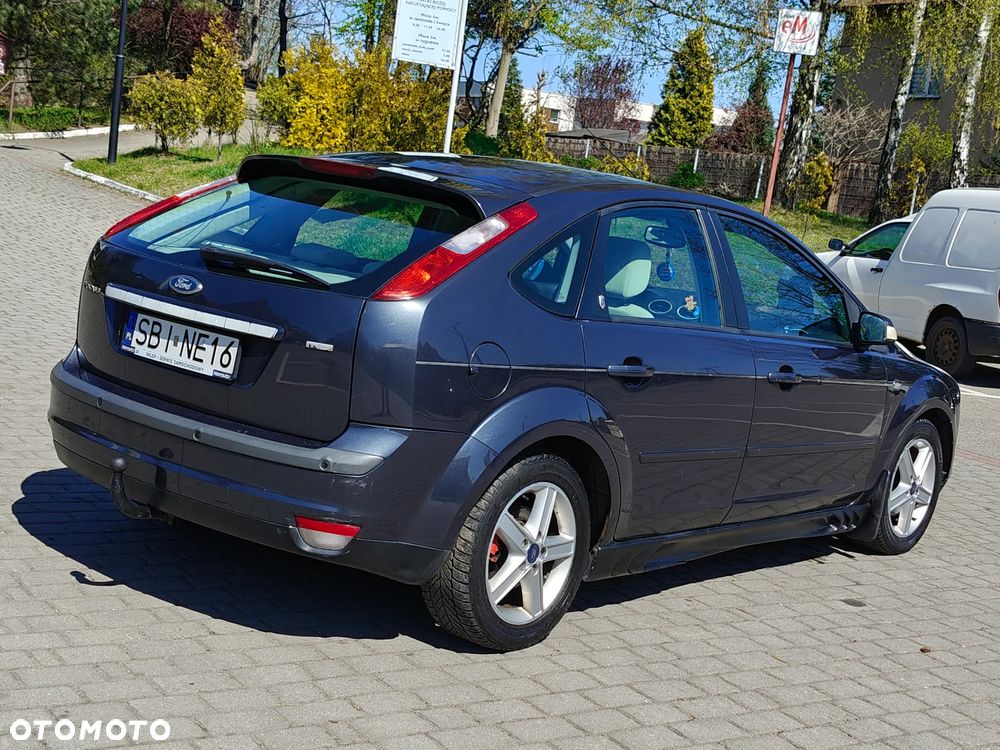Ford Focus 1.6 TDCi Ambiente - 10