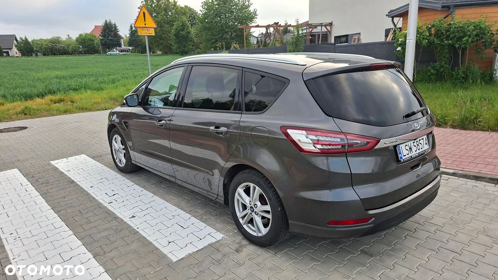Ford S-Max - 9