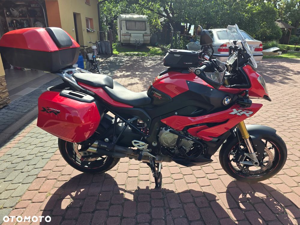 BMW XR - 4
