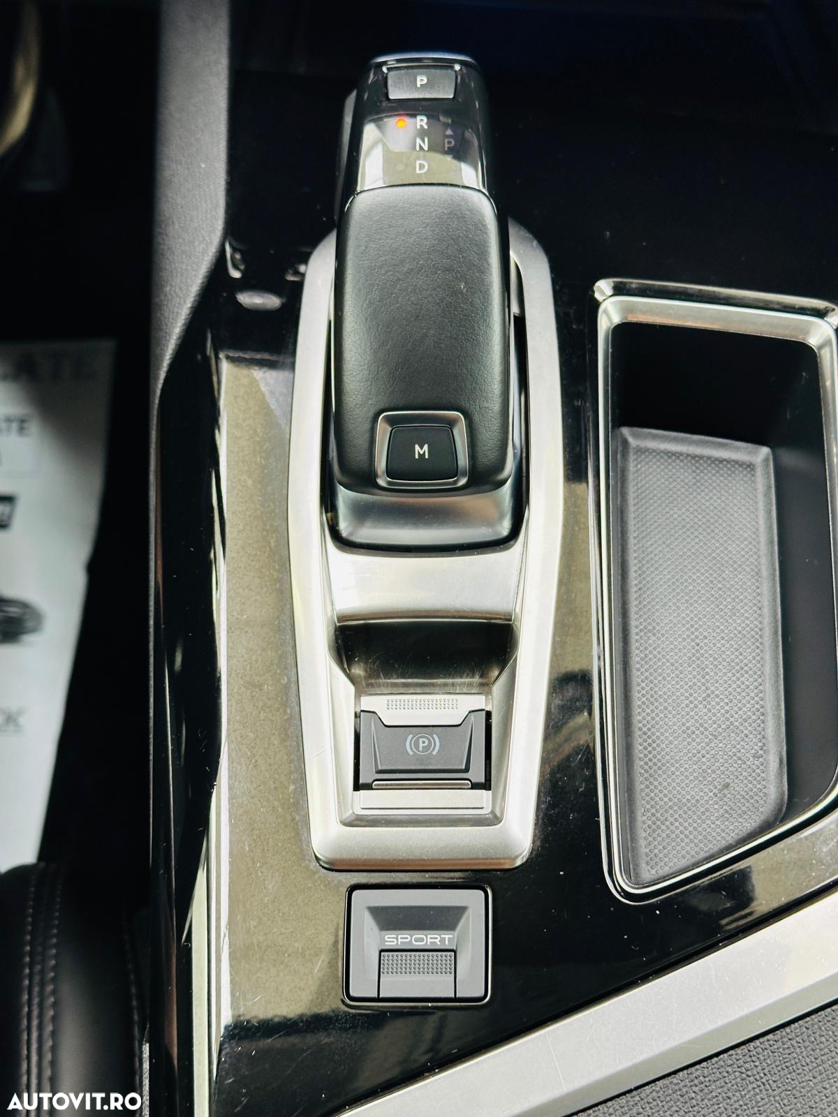 Peugeot 5008 - 34