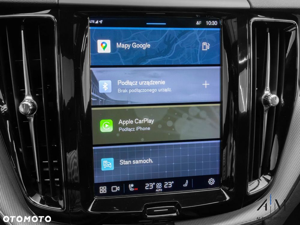 Volvo XC 60 B5 D AWD Ultimate Dark - 26